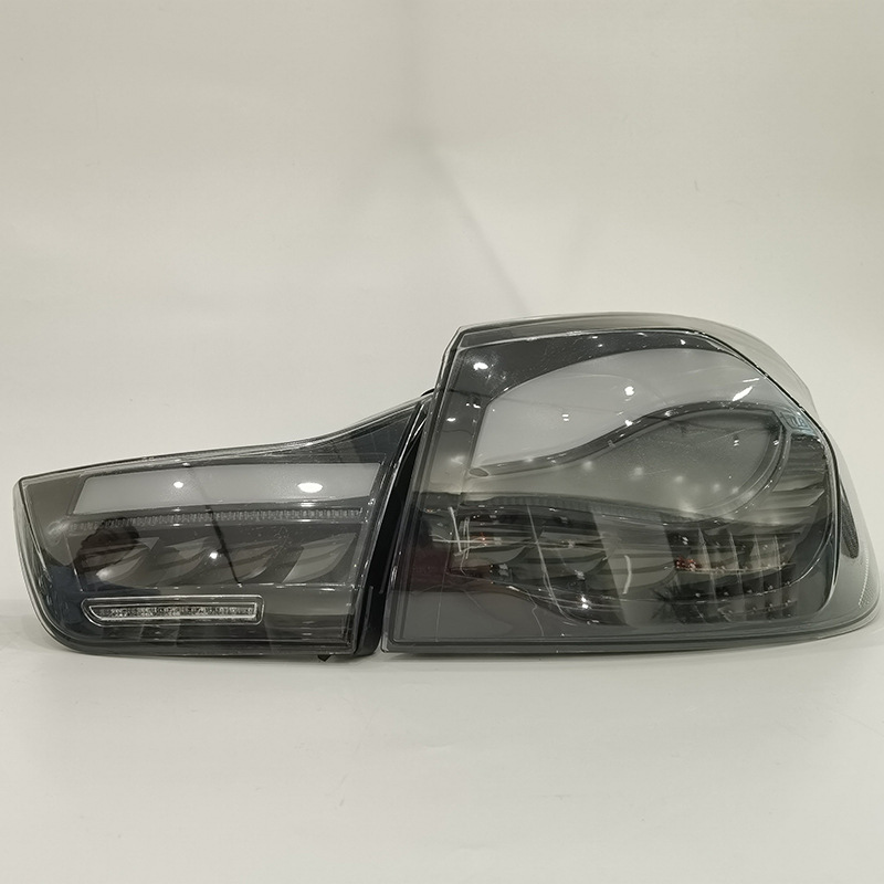 BMW LED flowing tail light F32/F33/F36 view 3