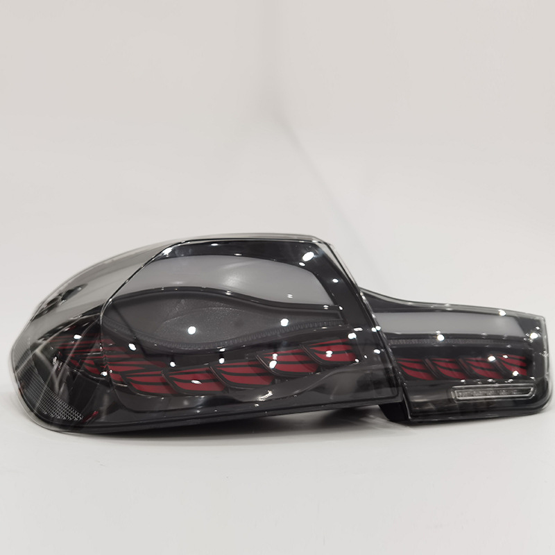 BMW LED sequential tail light F32F33F36 view 3