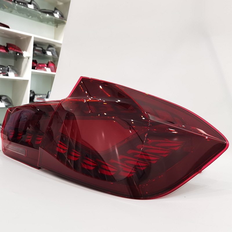 BMW LED sequential tail light F32F33F36F82F83 view 2