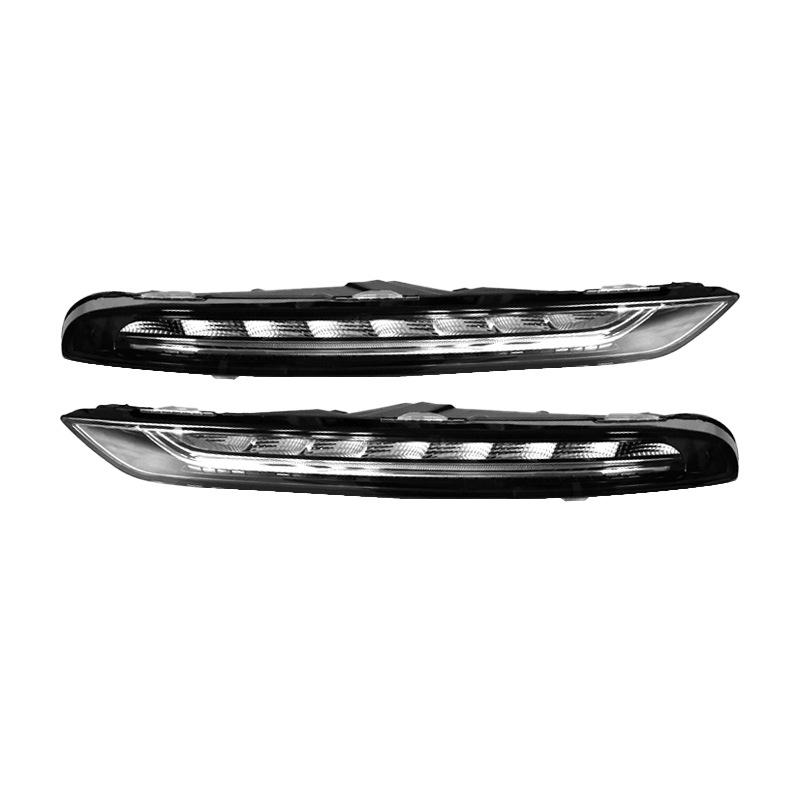 Porsche Macan fog light