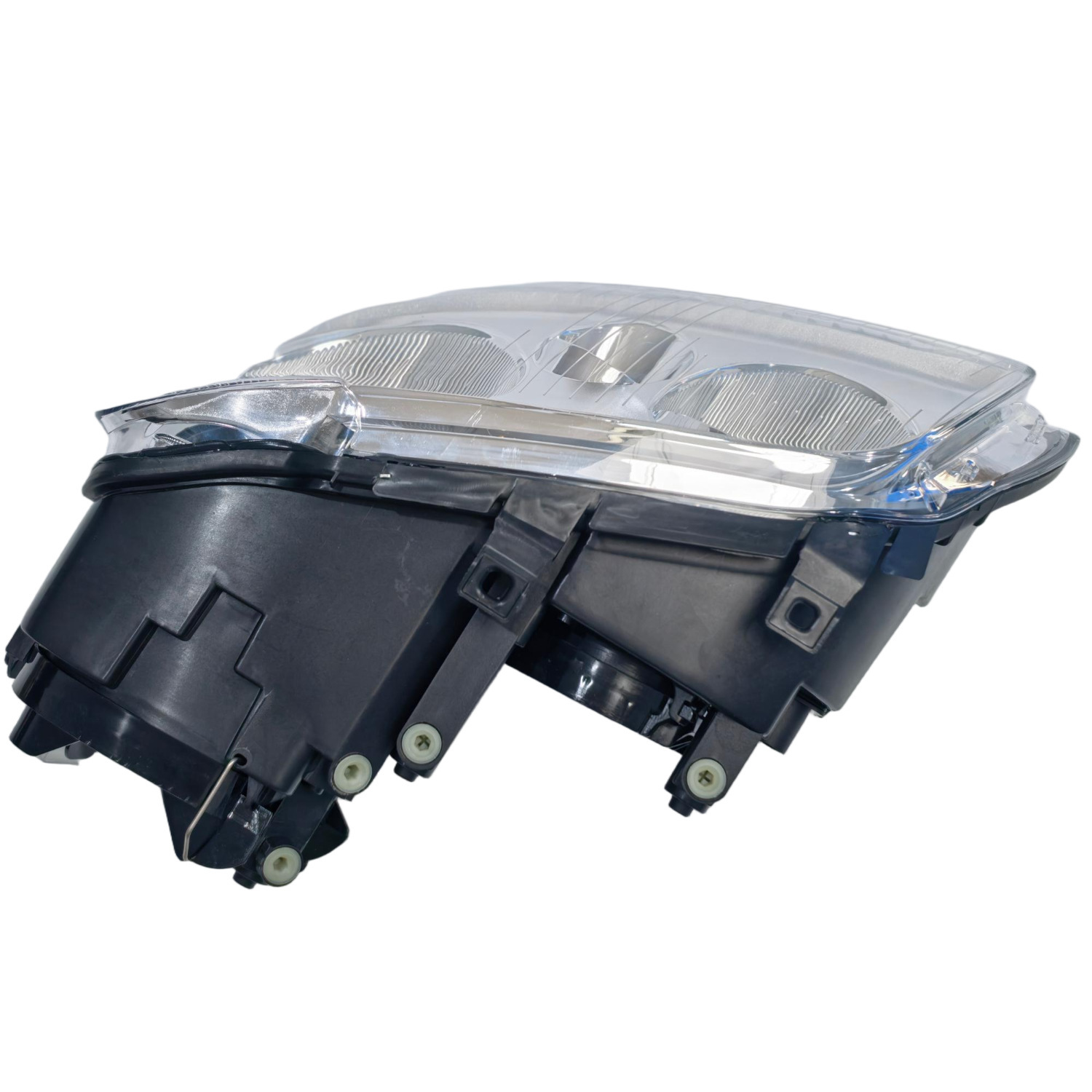 Volkswagen KD 2004-2009 Halogen Headlight Assembly 2004-2009 view 3