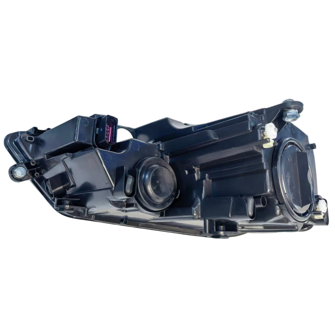 Jetta 2011 Volkswagen halogen headlight assembly C6 view 2