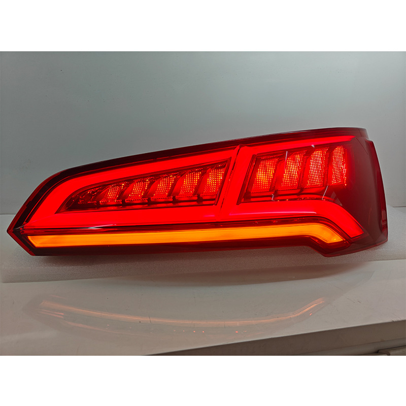 Audi LED Tail Light Q5L 2018-2024 view 2