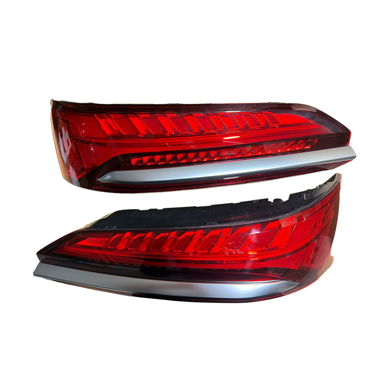 Audi LED Taillight Q7 2021-2025 view 4