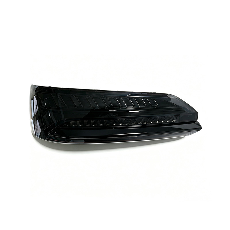 Audi LED tail light Q7 2021-2025 view 4