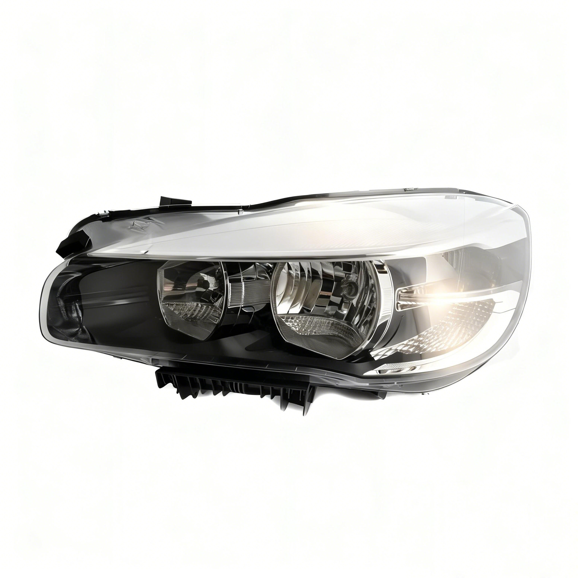BMW 2 Series F46 LED Halogen Headlight 2014-2017