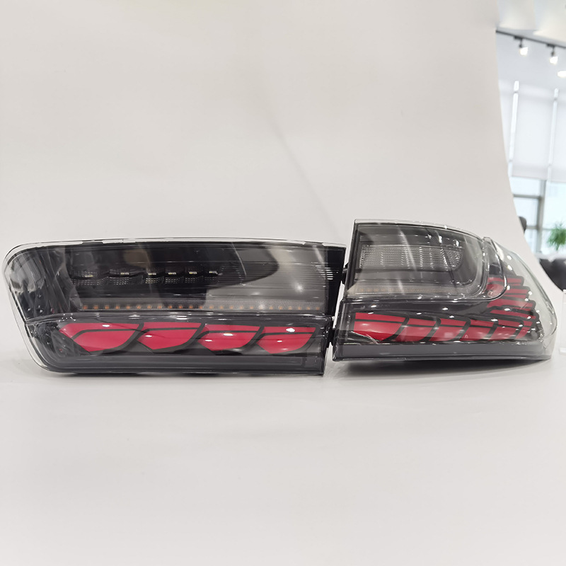BMW 3 Series LED sequential tail light view 3