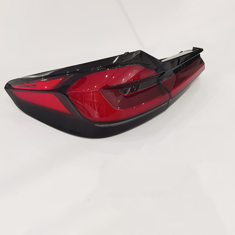 BMW LED Taillight G30 view 3