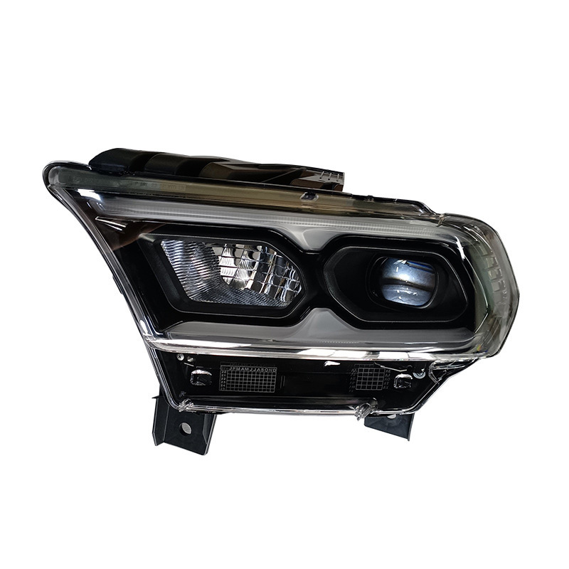2021 Dodge Durango LED headlights view 4