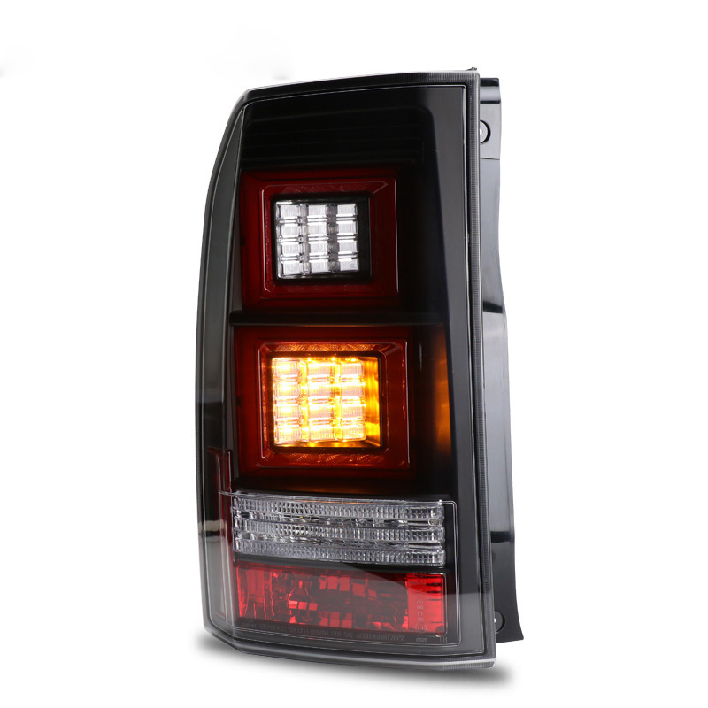 Land Rover Discovery 4 LED Tail Light view 3