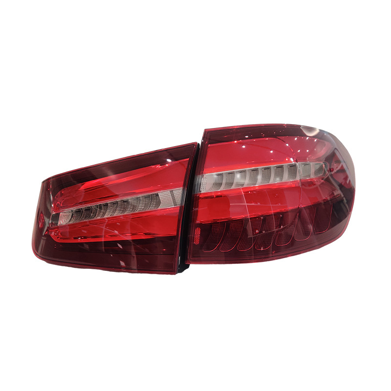 Mercedes GLC W253 LED taillight view 4