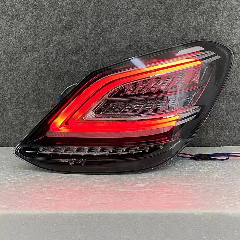 Mercedes LED taillight W205 C200 view 2