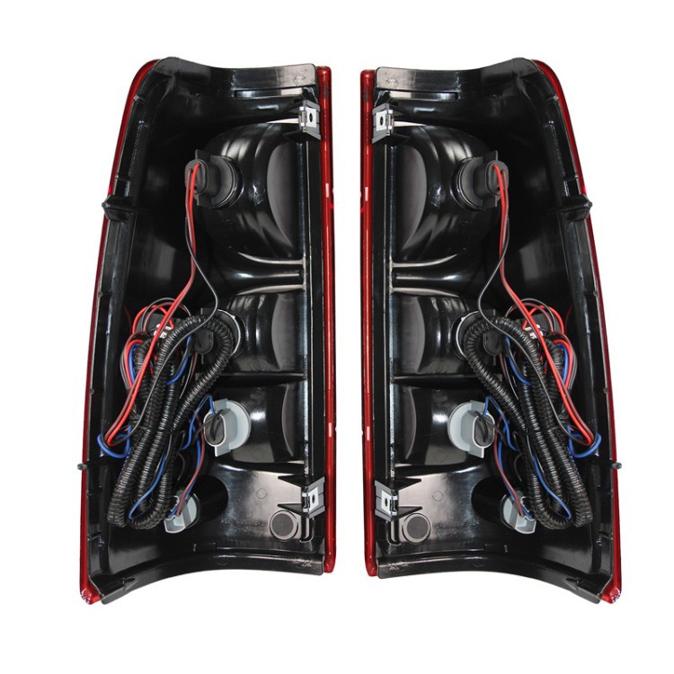 Chevrolet Tail Lamp Assembly Silverado 2003-2006