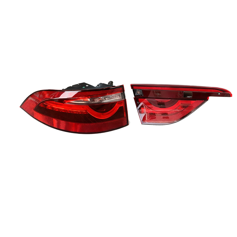 Jaguar Tail Lamp Assembly T2H48700 / T2H48698 / T2H view 2