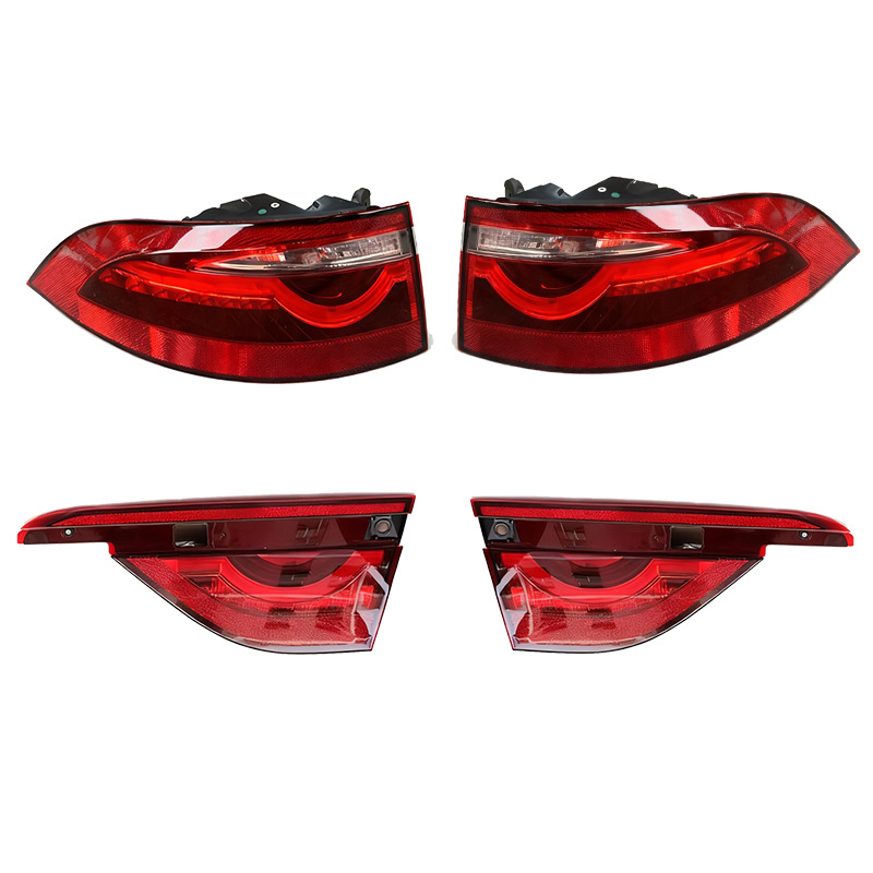 Jaguar Tail Lamp Assembly T2H48700 / T2H48698 / T2H view 3