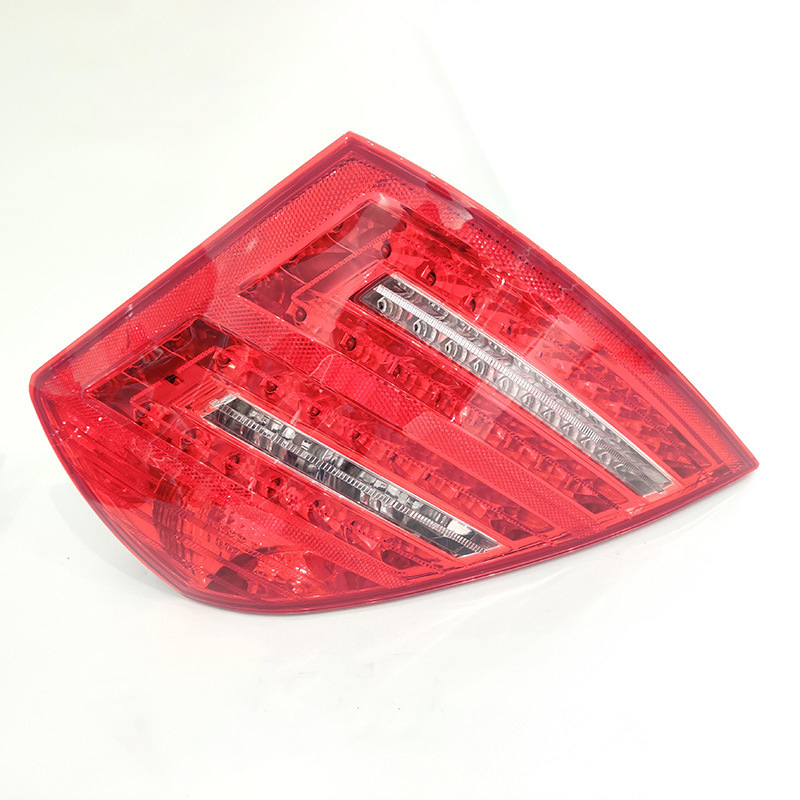 Mercedes-Benz S-Class W221 Tail Light Assembly S500 S600 view 2