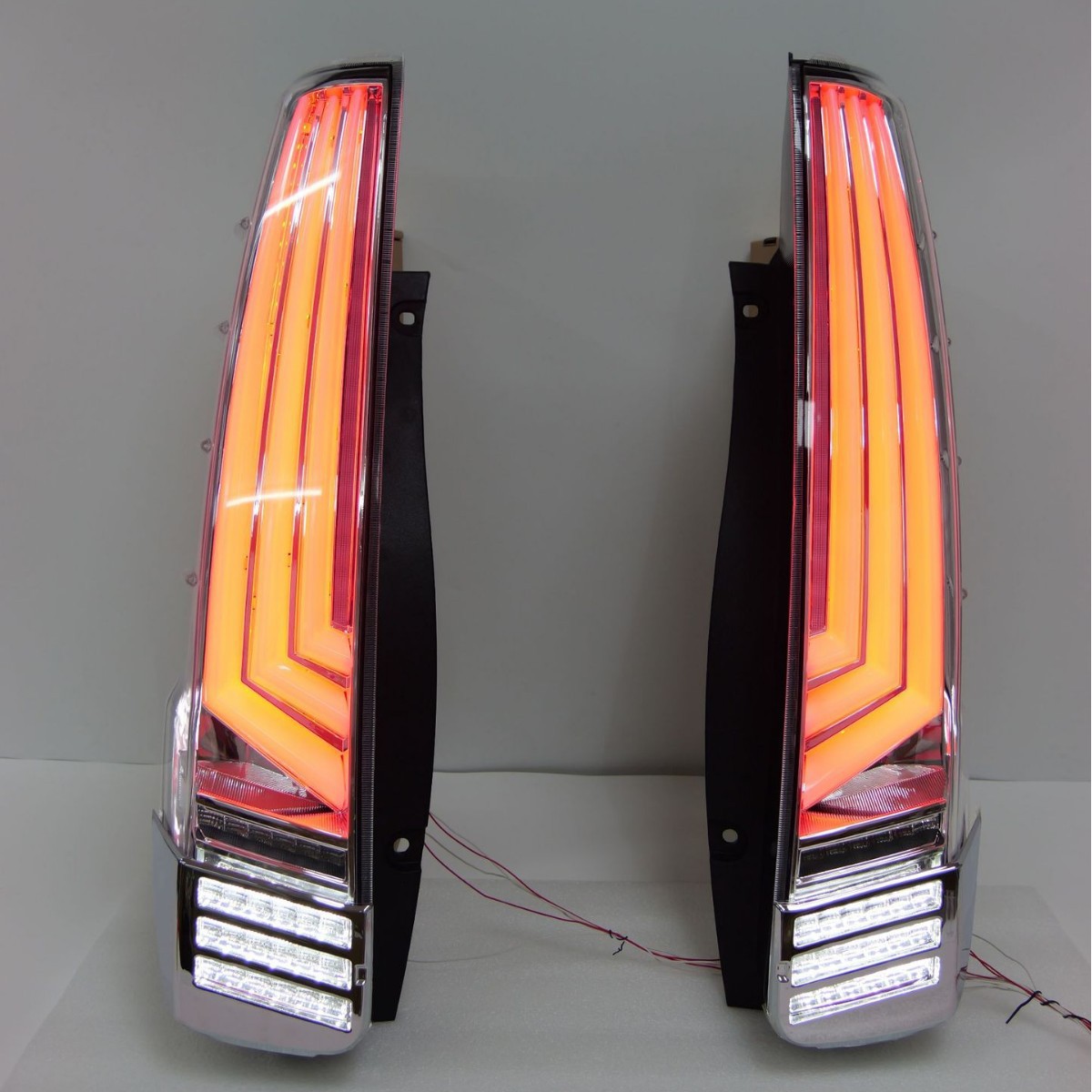 Toyota Tail Light Assembly 2013-2021 view 3