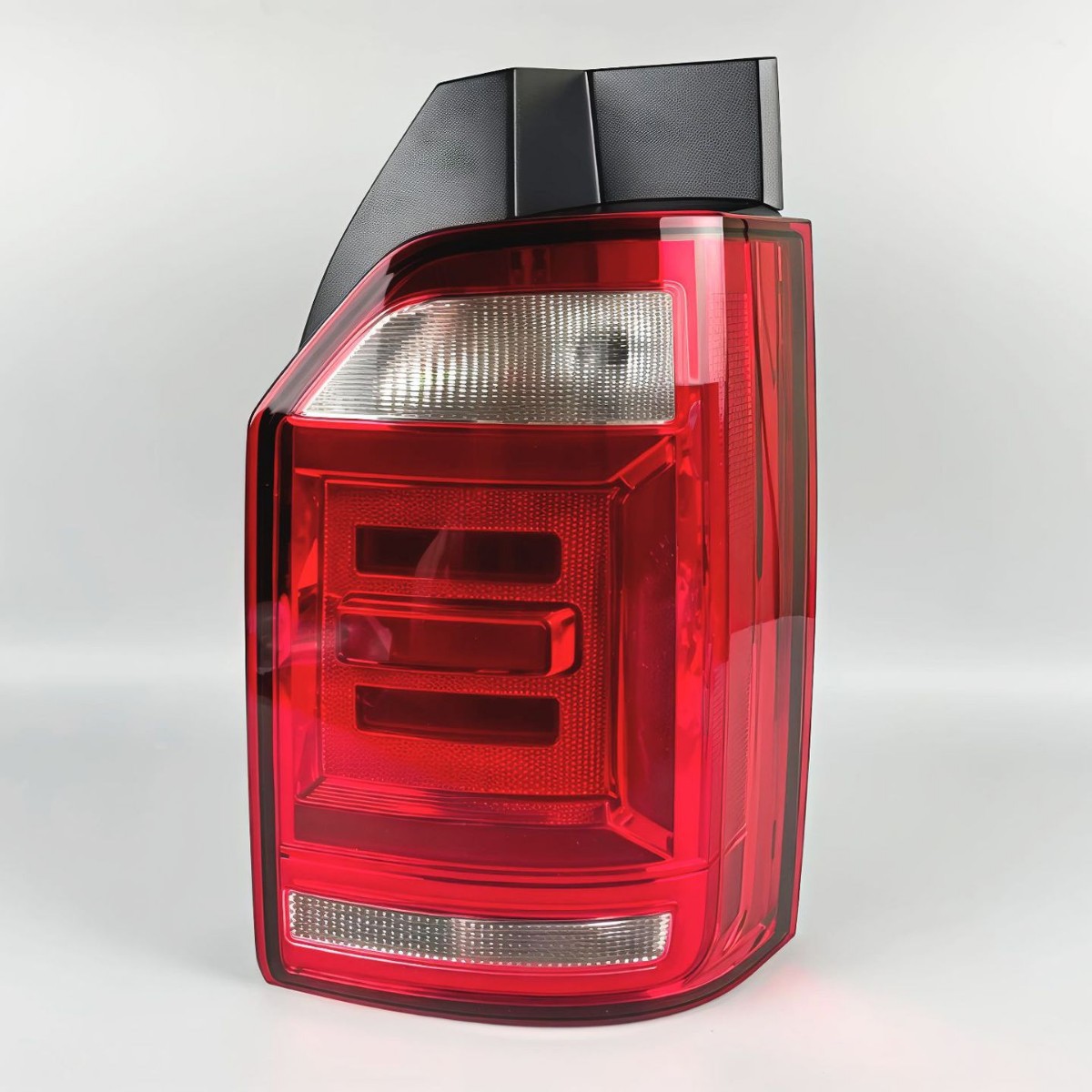 Volkswagen tail light assembly for Transporter Multivan view 2